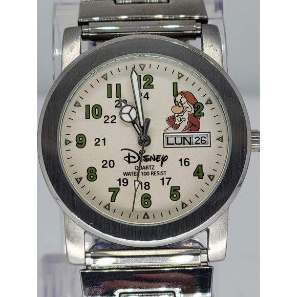 GRUMPY Snow White Disney Store Day/Date Military Dial Men's Character Watch